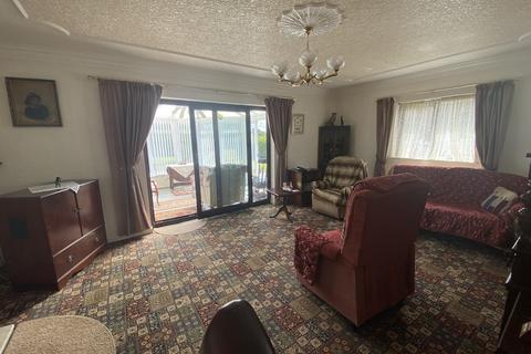 52 Church Road, Gorslas, Llanelli, SA14 7NF