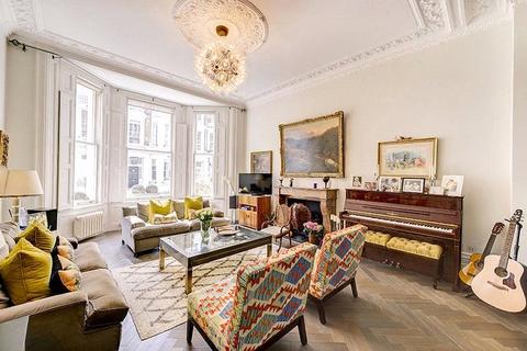 undefined, Stafford Terrace, Kensington, London