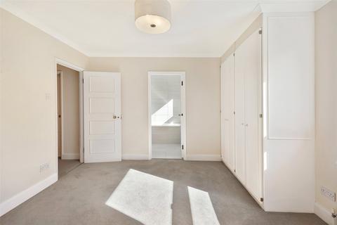 2 bedroom flat to rent - Serlby Court, 29 Somerset Square, Kensington, London