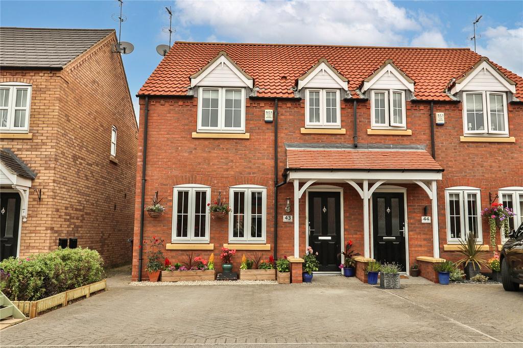 New Forest Way, Kingswood, Hull, East Yorkshire, HU7 3 bed semi