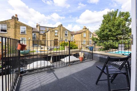 3 bedroom flat for sale - Rattray Road, Brixton
