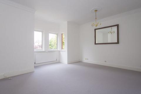 2 bedroom apartment for sale - Albert Court, Albert Crescent, Penarth