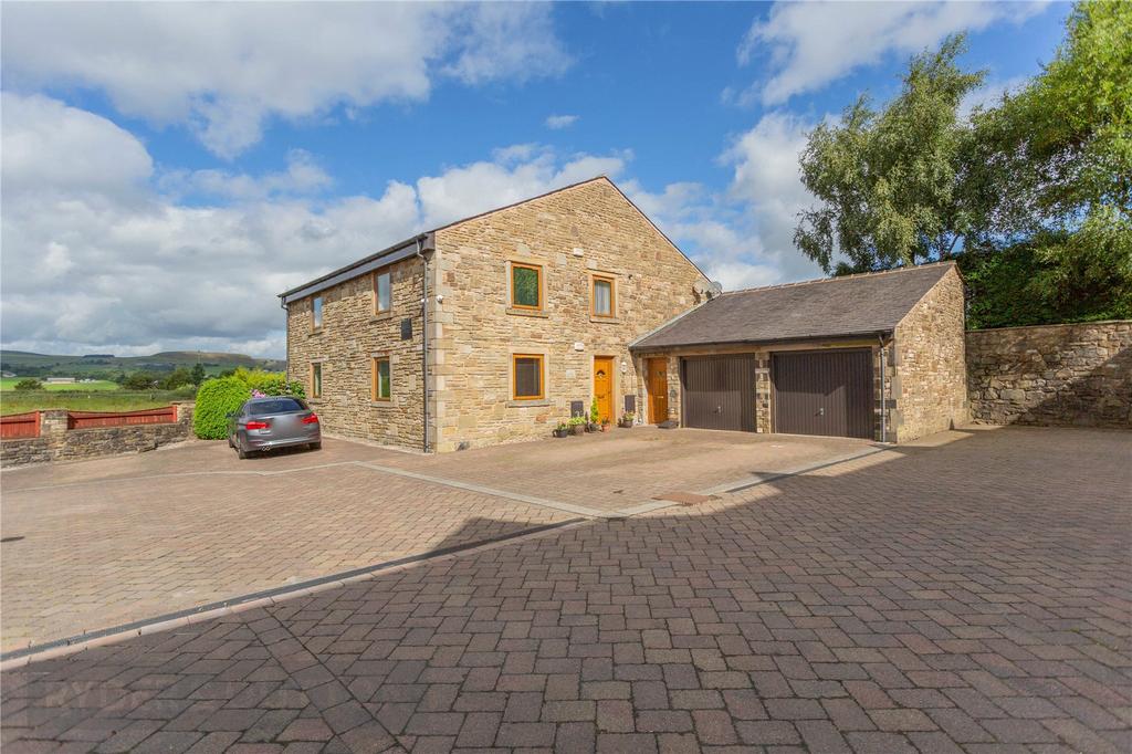 Vale Mill Court, Edenfield... 3 bed apartment £339,950