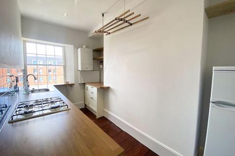 2 bedroom apartment to rent - Central, Exeter