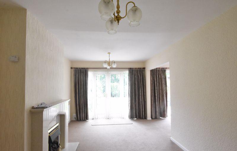 Town Mill Road, Cowbridge 2 bed semidetached house £1,250 pcm (£288 pw)