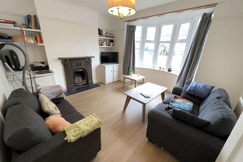 1 bedroom ground floor maisonette to rent, Balfour Grove, Whetstone