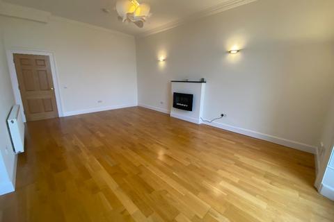 2 bedroom flat to rent, East Claremont Street, New Town, Edinburgh, EH7