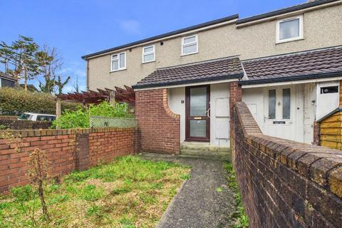 2 bedroom flat for sale, Treleven Road, Bude, Cornwall