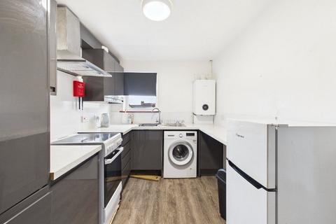 2 bedroom flat for sale, Treleven Road, Bude, Cornwall