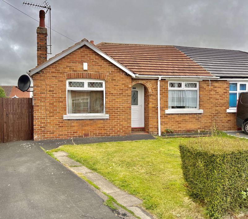 St Marys Crescent, Bridlington 2 bed semidetached bungalow £625 pcm