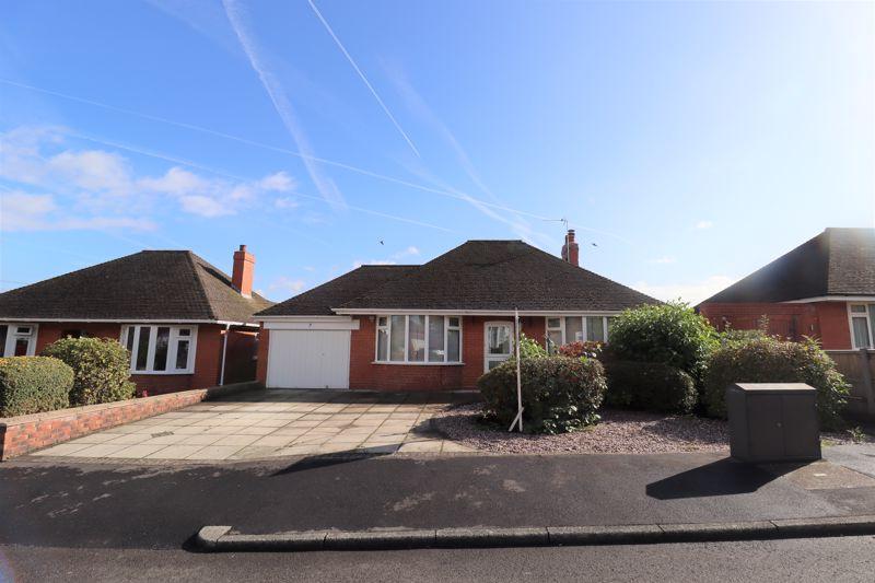 Halton Road, Great Sankey, WA5 2 bed detached bungalow for sale £340,000