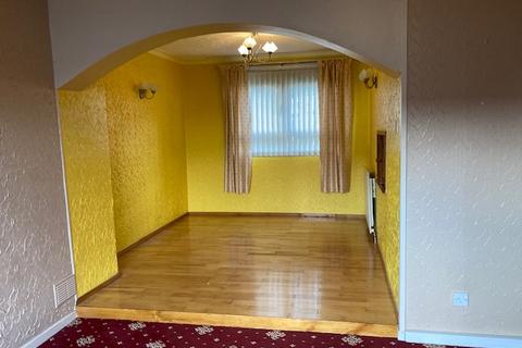 35 Aitkenhead Avenue, Coatbridge, ML5 5SH
