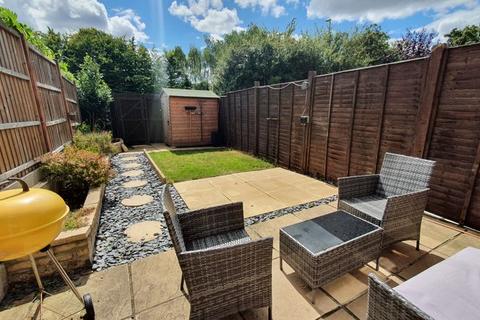 10 Dodington Close, Barnwood, Gloucester, GL4 3JG