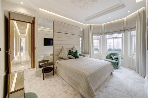 4 bedroom apartment to rent, Cadogan Square, SW1X