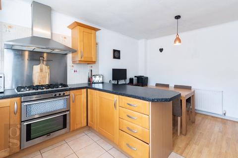 2 bedroom terraced house for sale - Franklin Walk, Hereford, HR4 0HX