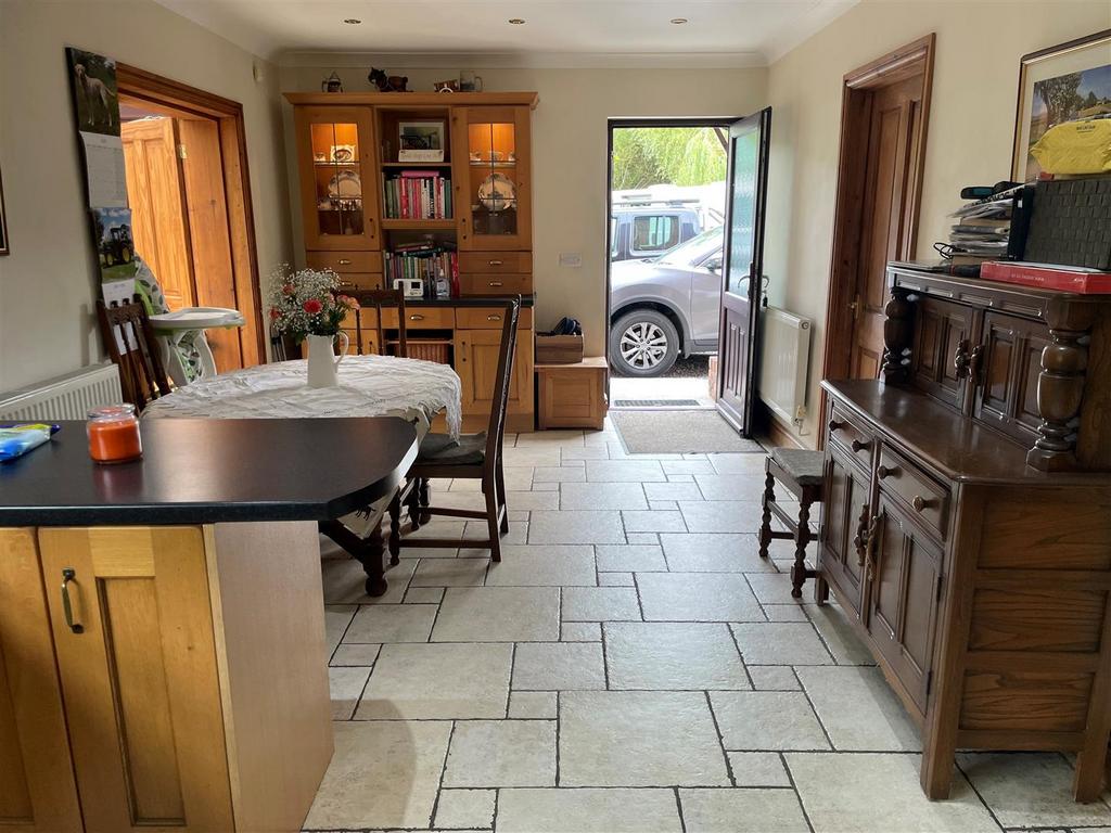 Kitchen Breakfast Room