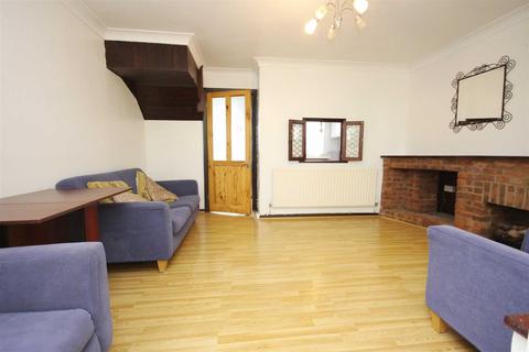 3 bedroom flat to rent - Gaitskell House, The Drive, Walthamstow