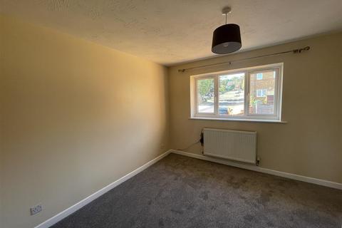2 bedroom end of terrace house to rent - Tynemouth Road, London