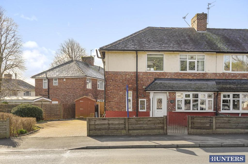 Leigh Road, Worsley, Manchester, M28 1NN 3 bed semidetached house £