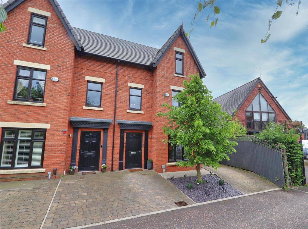 Old Boatyard Lane, Worsley, Manchester, M28 2AJ 3 bed semidetached house £479,995