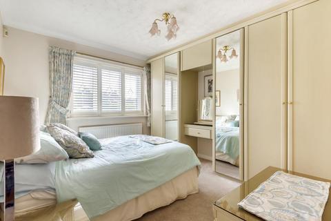 8 Eden Vale, Worsley, Manchester, M28 1YR