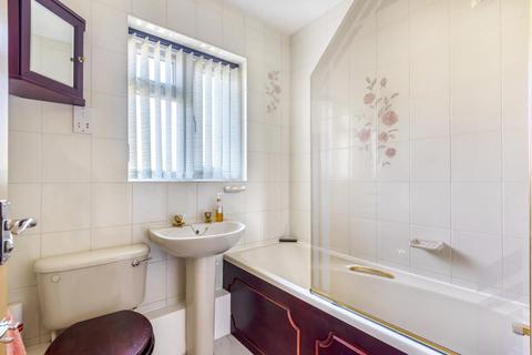 8 Eden Vale, Worsley, Manchester, M28 1YR