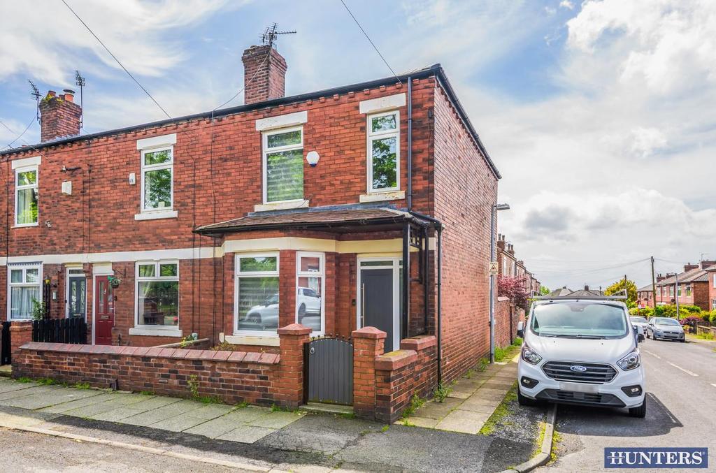 Westminster Street, Swinton, Manchester 3 bed end of terrace house for