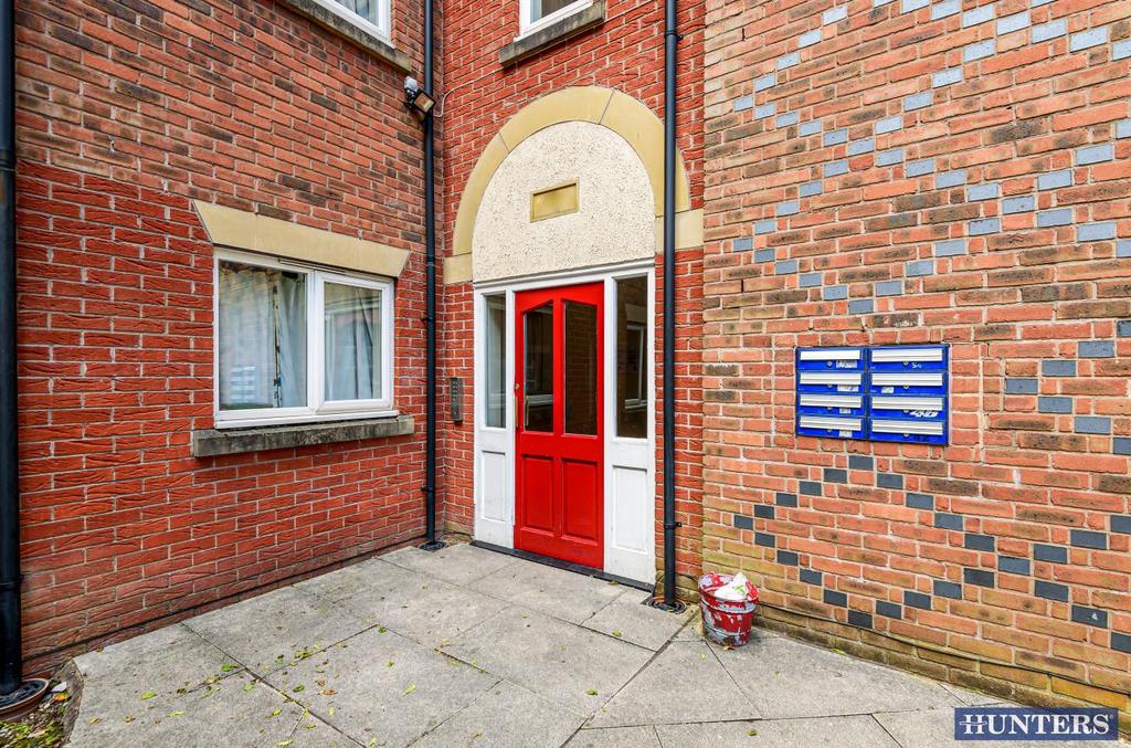 Prestbury Court, Longley Road, Walkden, Manchester, M28 3JA 2 bed flat for sale £110,000