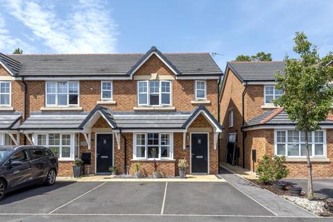 26 Thistle Croft, Astley, Manchester, M29 7SY