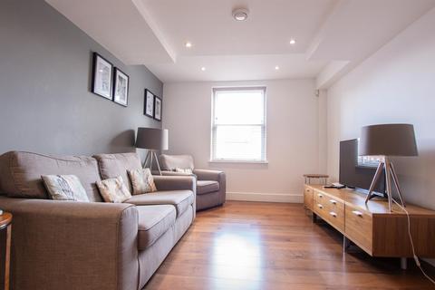 1 bedroom apartment to rent - 11 Castle Chambers, 5 Clifford Street, York