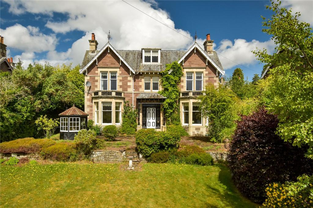 Ardmorag, 23 Victoria Terrace, Crieff, Perthshire, PH7 5 bed detached ...