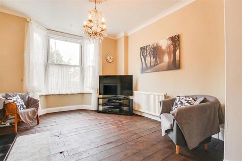31 Burlington Road, London, N17 9UH