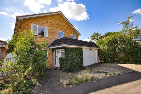 4 bedroom detached house for sale - Penman Close, Chiswell Green, St. Albans