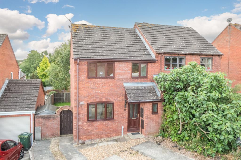Henley Orchards, Ludlow 3 bed semidetached house for sale £219,995