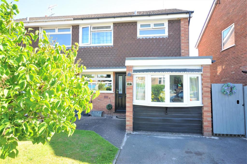 Tilling Drive, Stone 3 bed semidetached house £240,000