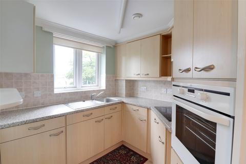 2 bedroom apartment for sale, Manaton Court, Dunheved Road, Launceston, Cornwall, PL15