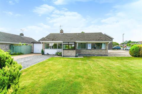 3 bedroom detached bungalow for sale - Valley View, Wheldrake, York