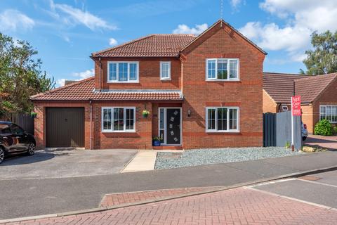 4 bedroom detached house for sale - Rivermead, Lincoln, LN6