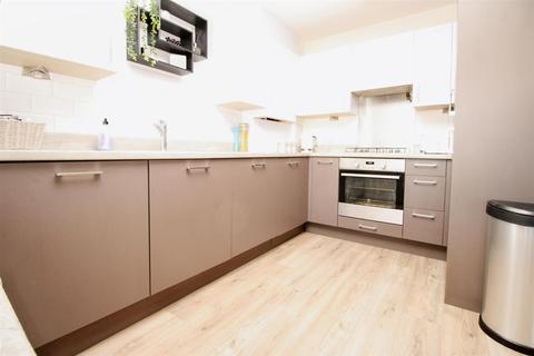 2 bedroom apartment for sale - Rennoldson Green, Chelmsford