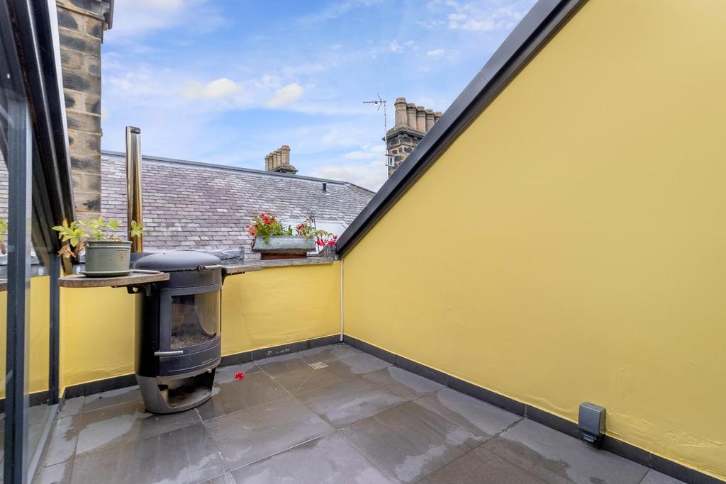 Balcony.jpg