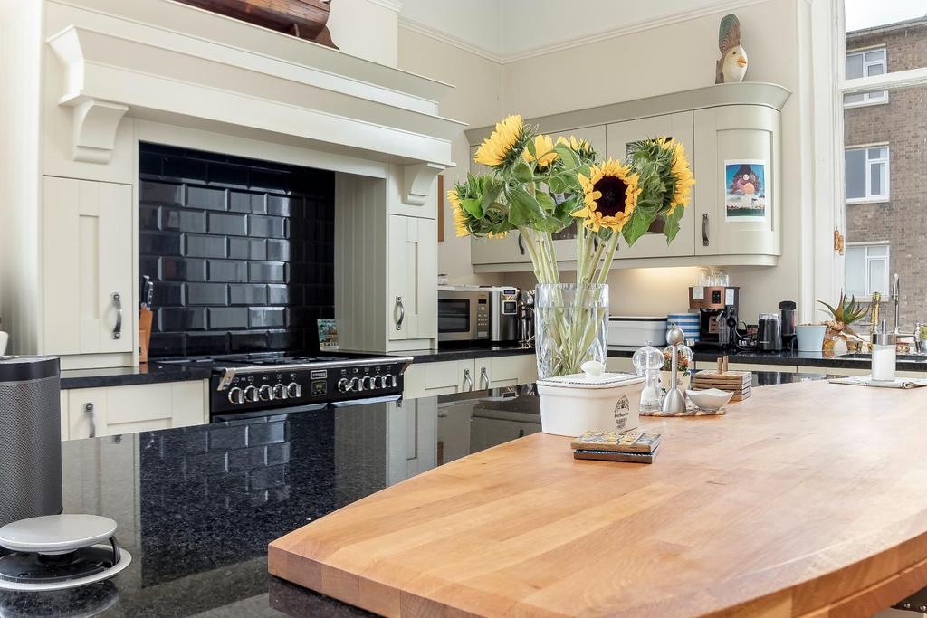 Kitchen - B.jpg