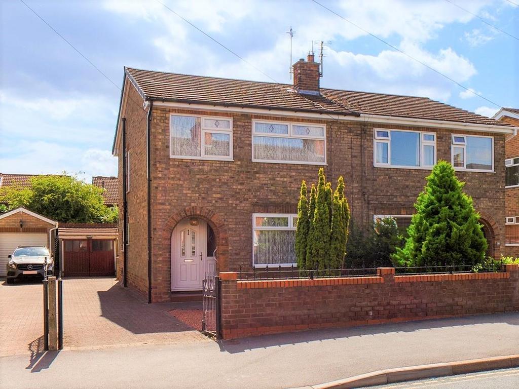 Grovehill Road, Beverley 3 bed semidetached house for sale £245,000