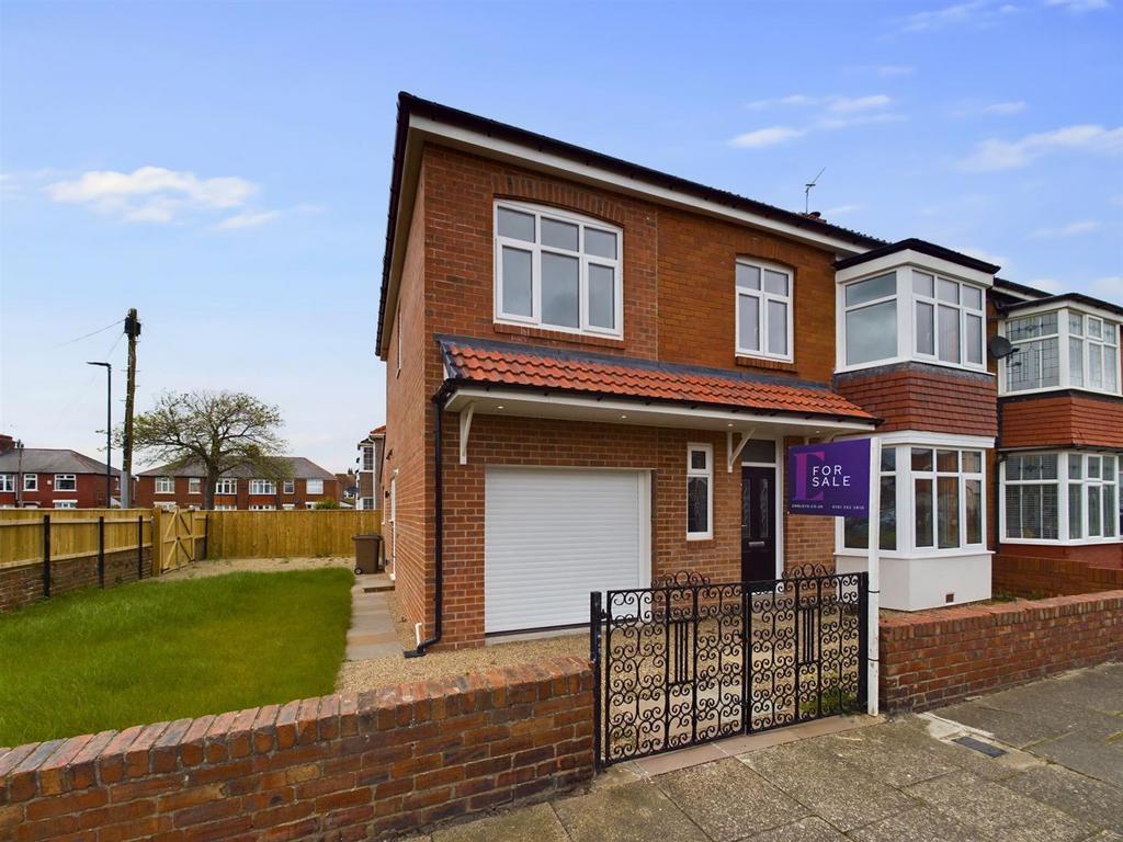 Cauldwell Avenue, Whitley Bay 4 bed semidetached house for sale £469,000