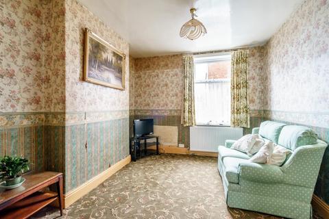 2 bedroom terraced house for sale - Balfour Street, York