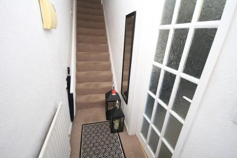15 Fourlands Crescent, Bradford, BD10 9SN