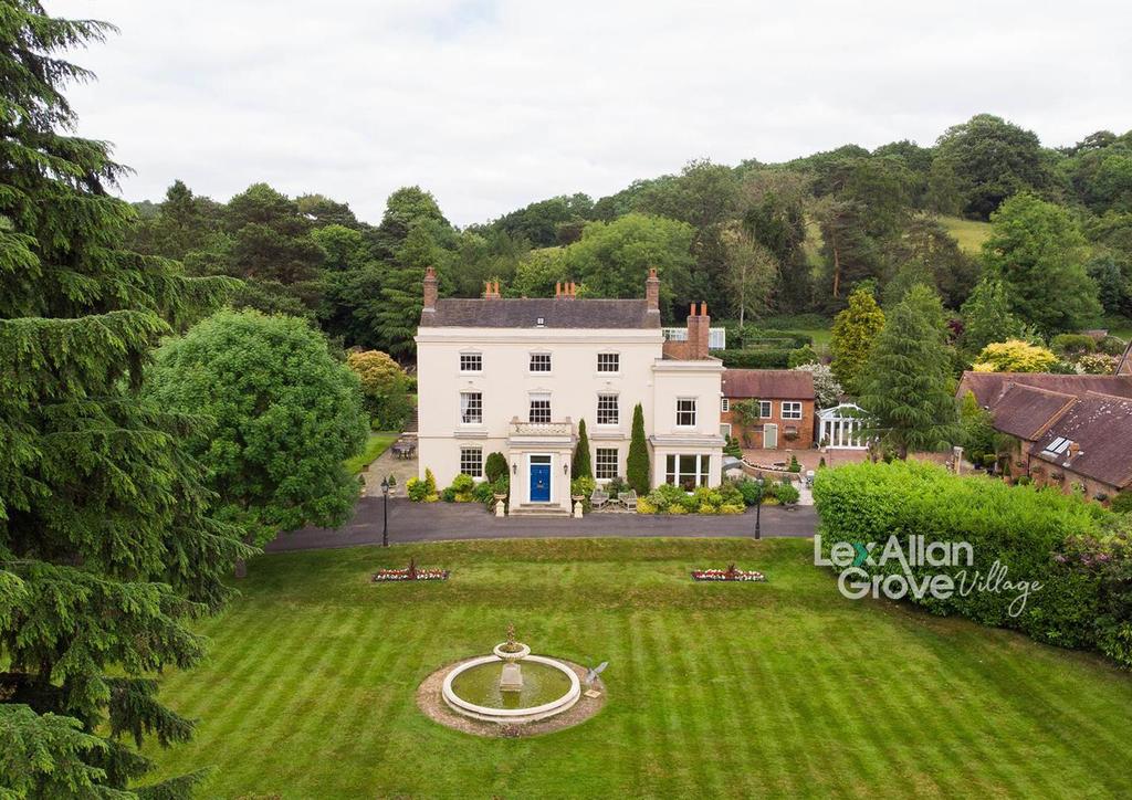 Walton Pool Lane, Clent, Stourbridge 6 bed detached house for sale £