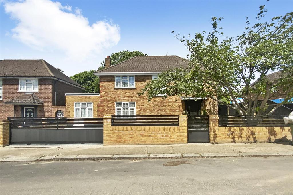 6 Sudbury Hill Close - sa Q8 IIAk RUtb Vh Dq Uq V0.jpg