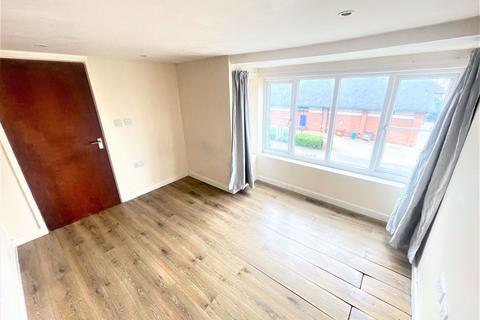 2 bedroom flat to rent - The Grange, Bayes Street, Kettering, Northants