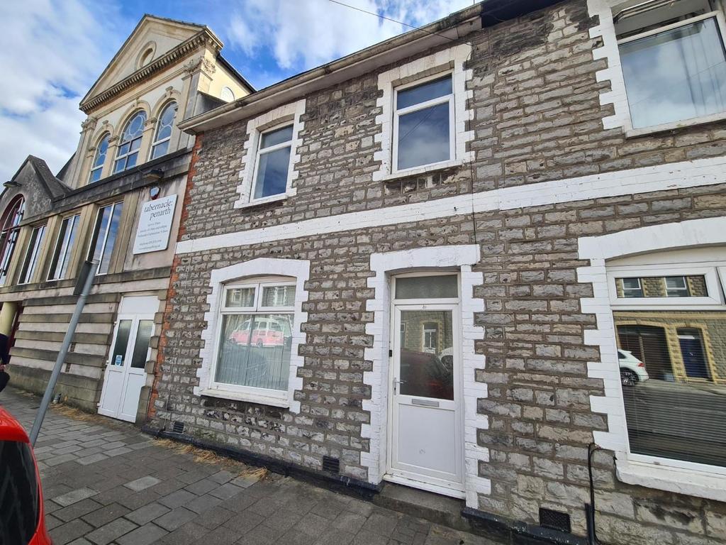 Plassey Street, Penarth 4 bed house £1,400 pcm (£323 pw)