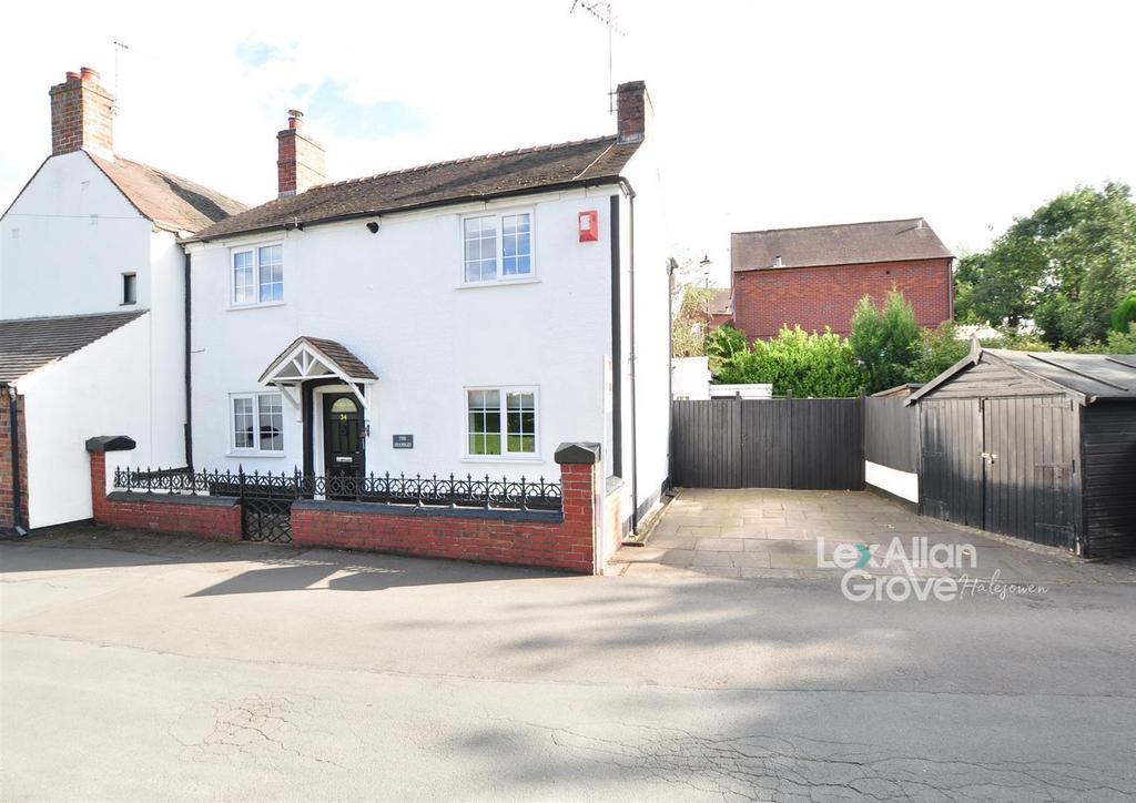 Mushroom Green, Dudley 2 bed detached house for sale £350,000